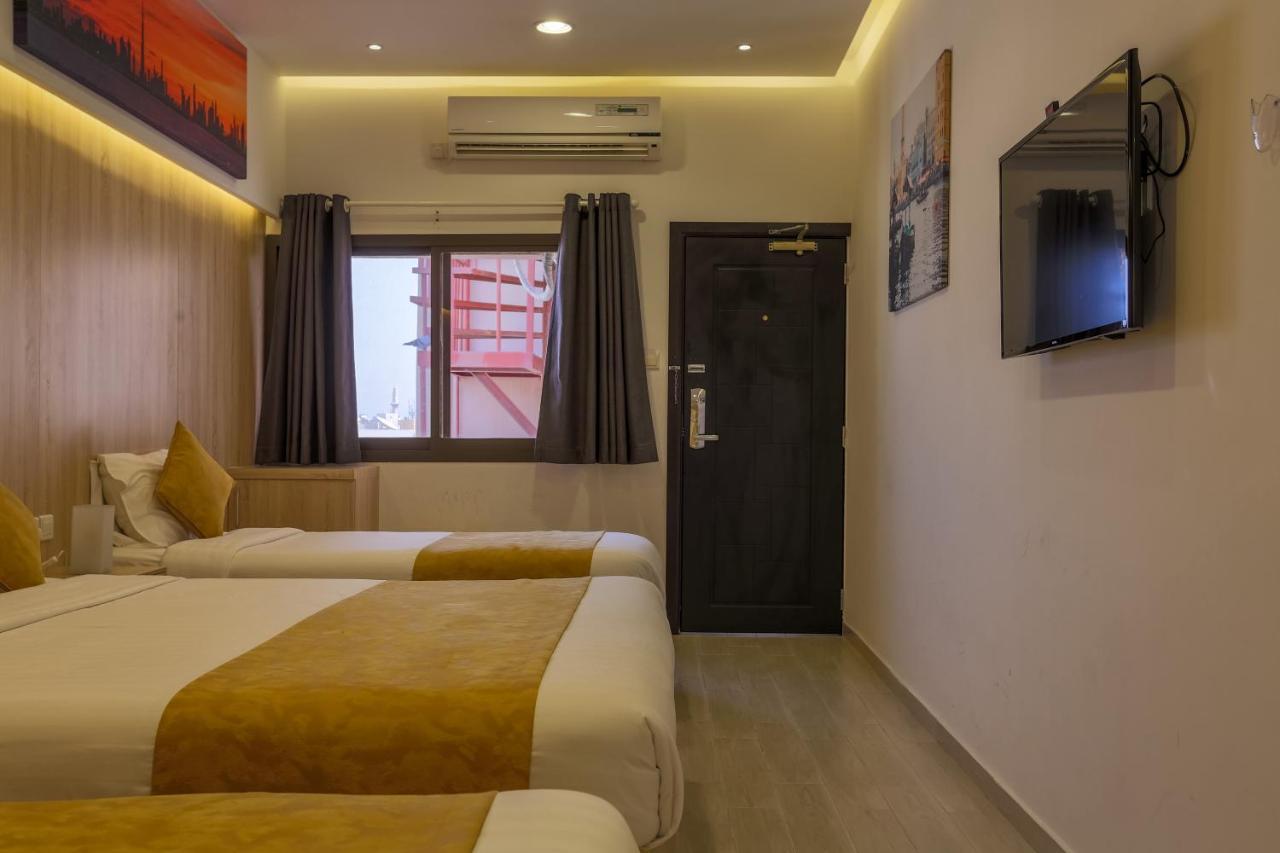 24 Gold Hotel Dubaj Kültér fotó