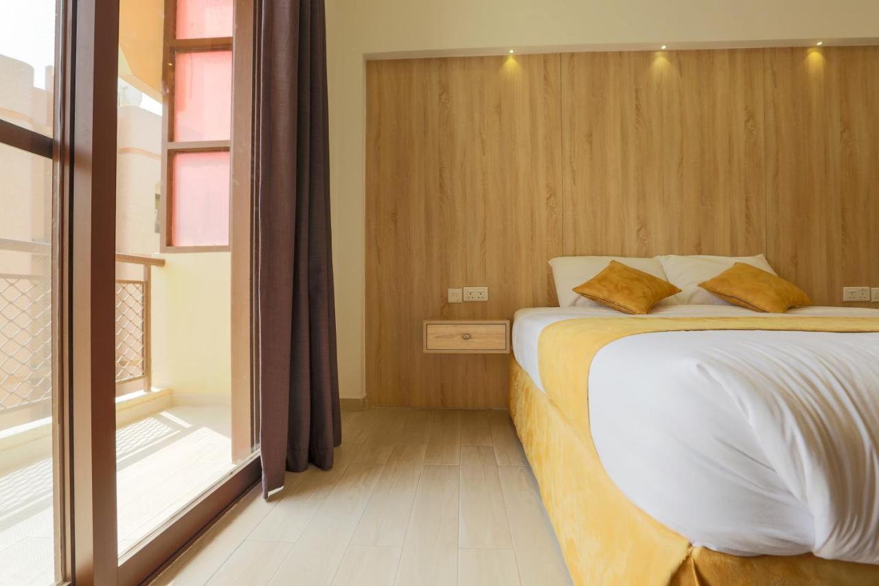 24 Gold Hotel Dubaj Kültér fotó