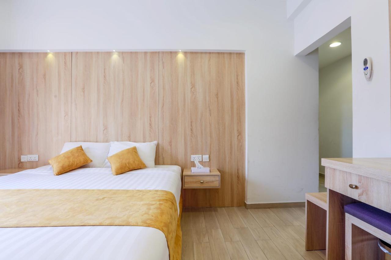 24 Gold Hotel Dubaj Kültér fotó