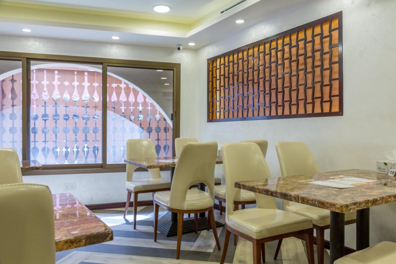 24 Gold Hotel Dubaj Kültér fotó